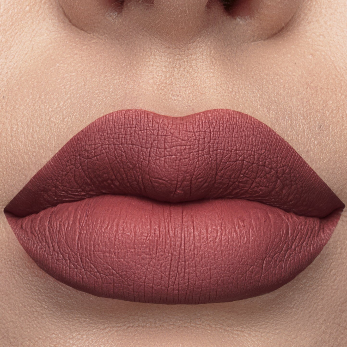 Long Lasting Liquid Lipstick - Mocha